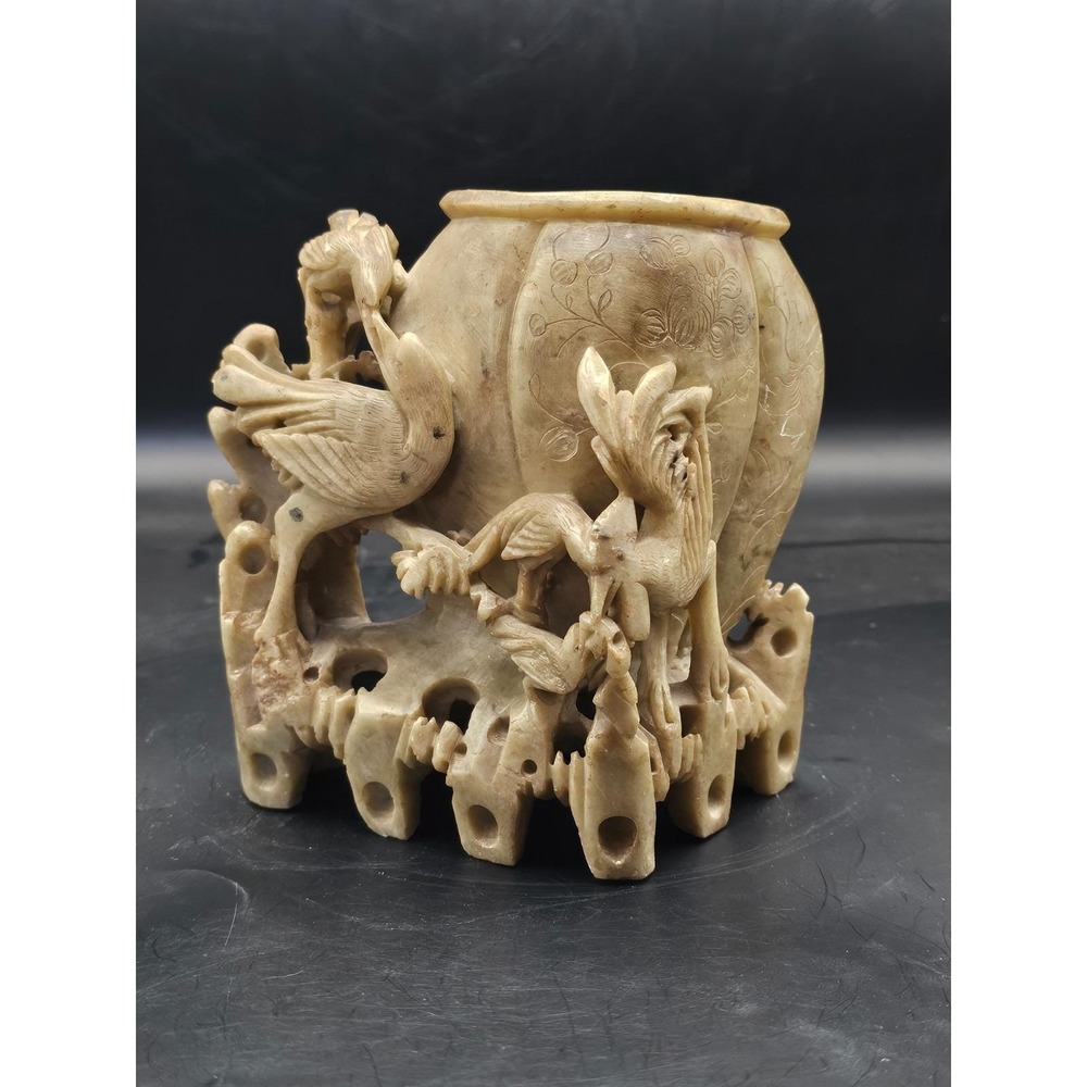 Vintage Chinese‎ Soapstone Vase Hand Carved Birds Family Light Green 5in SIGNED